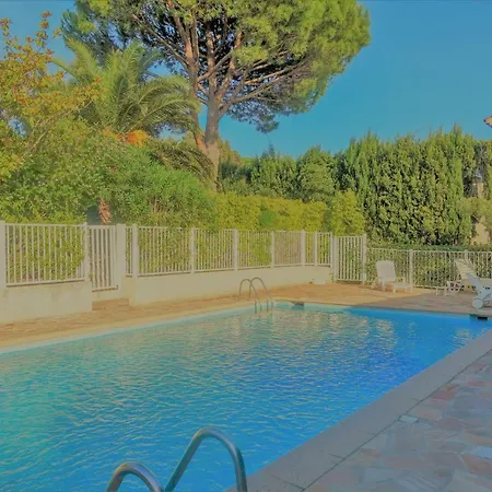 Feriehus Maison Centre Village St Tropez Avenue Foch *