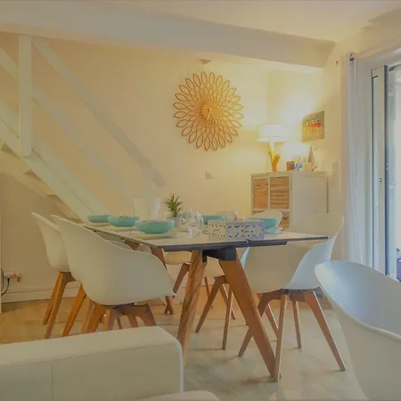 Hébergement de vacances Maison Centre Village St Tropez Avenue Foch Saint-Tropez