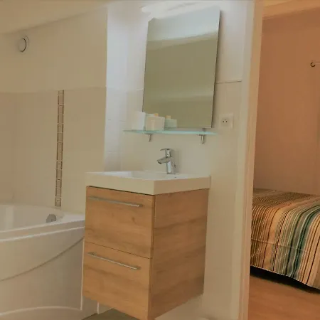 Hébergement de vacances Maison Centre Village St Tropez Avenue Foch Saint-Tropez