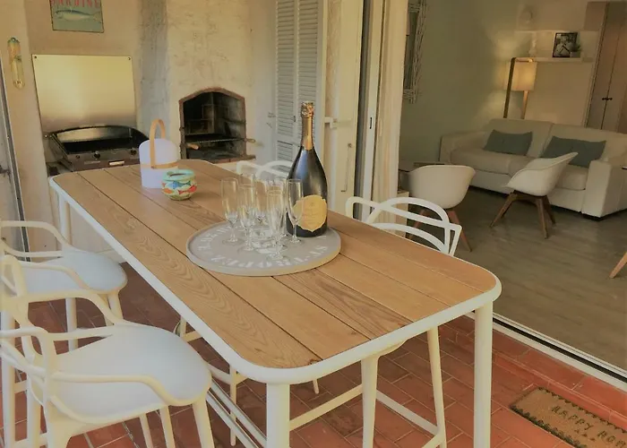 Maison Centre Village St Tropez Avenue Foch