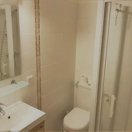 Maison Centre Village St Tropez Avenue Foch サントロペ