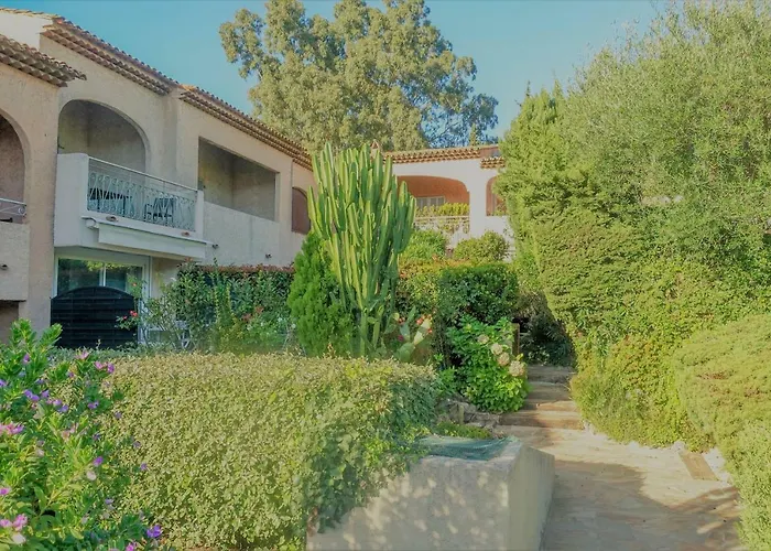 Maison Centre Village St Tropez Avenue Foch Ferienhaus